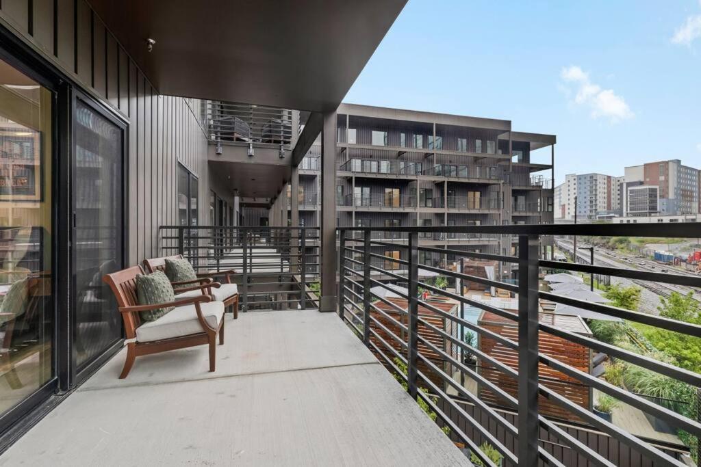 내슈빌 Skyline View, Pool, Gym, Balcony'S, Walk To Bway! 아파트 외부 사진